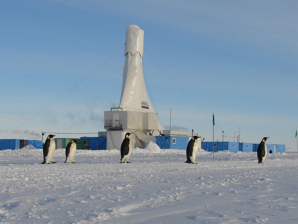 Antarctic Geological Drilling Program (ANDRILL) drilling rig operating from a sea-ice platform in McMurdo Sound, Antarctica. Image courtesy Antarctic Geological Drilling Program. (Credit: Conrad Rains)